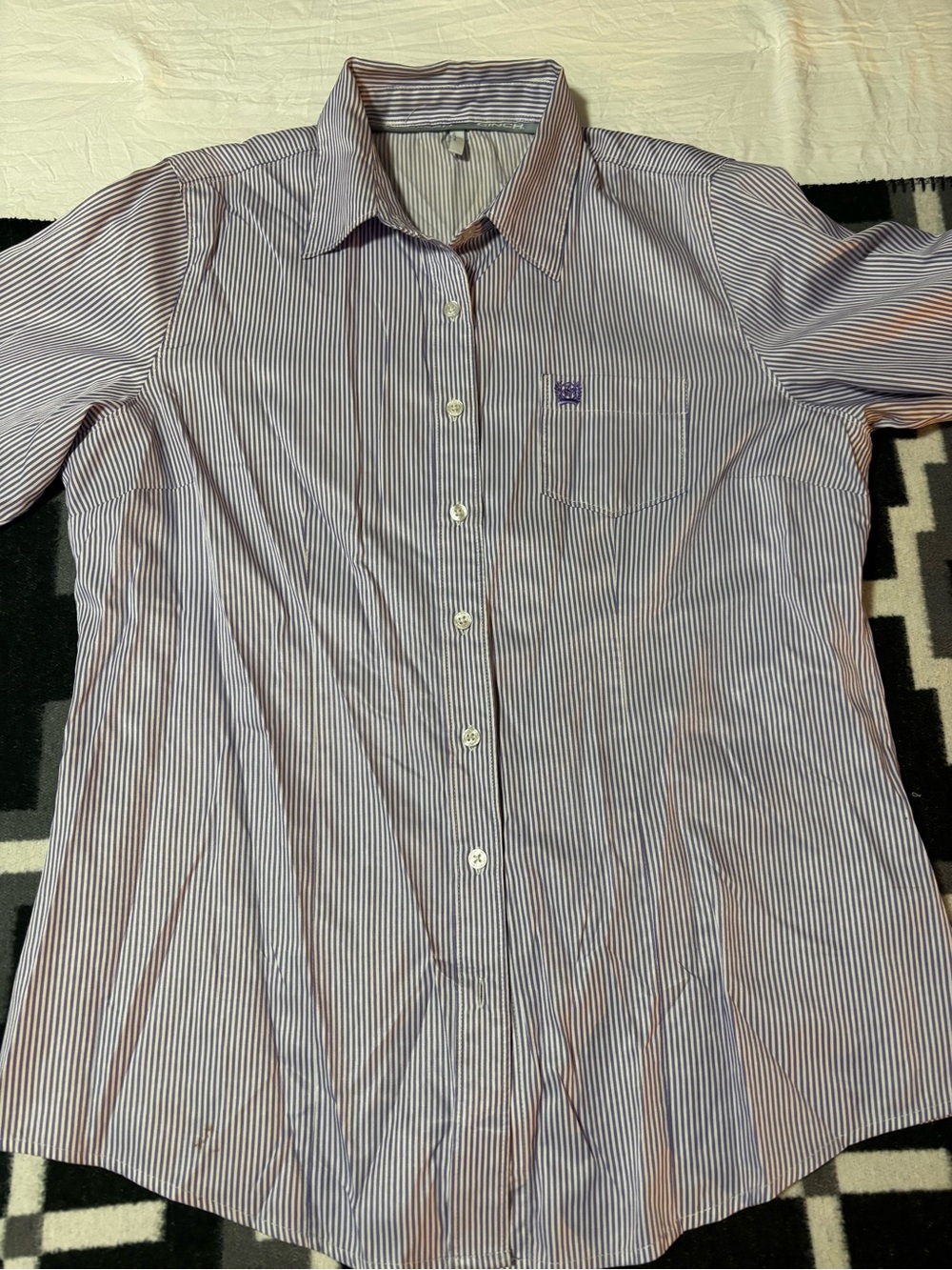 Women’s cinch button up